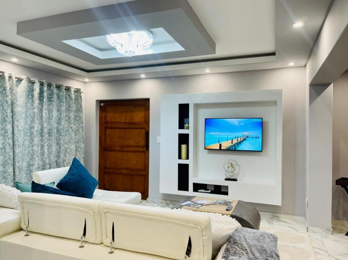 Cozier Glitz Villa เคปทาวน์ ภายนอก รูปภาพ