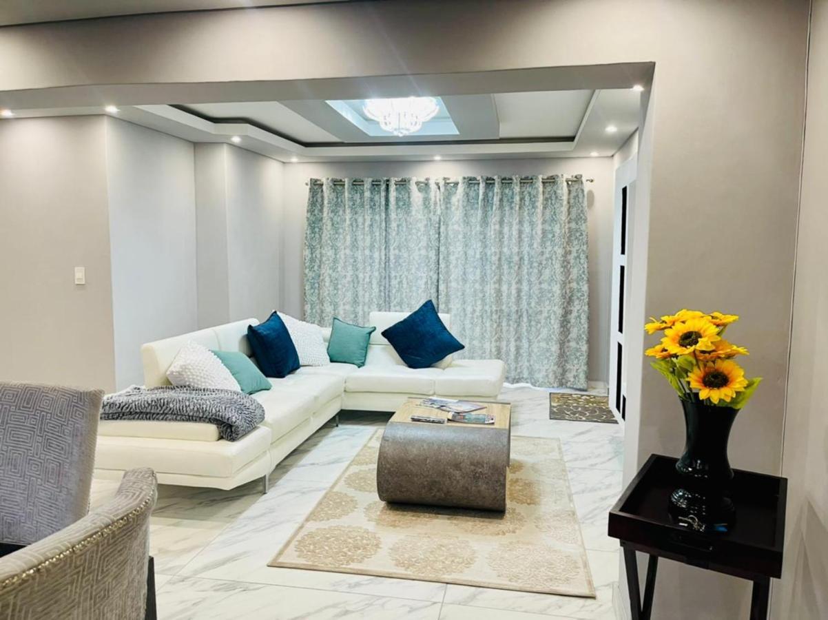 Cozier Glitz Villa เคปทาวน์ ภายนอก รูปภาพ