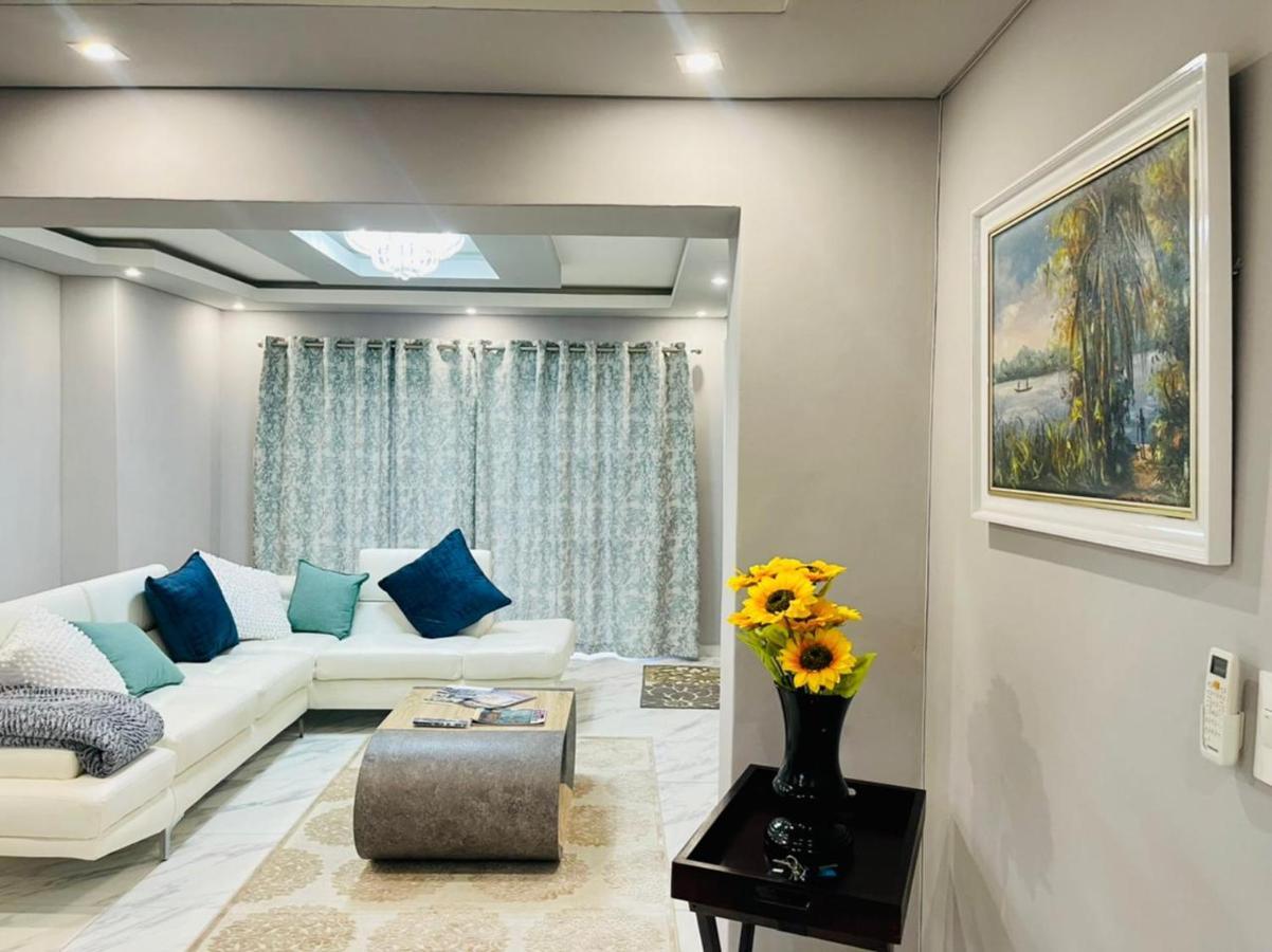 Cozier Glitz Villa เคปทาวน์ ภายนอก รูปภาพ