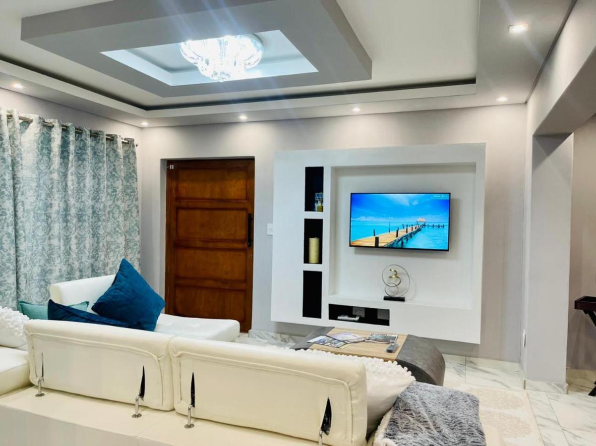 Cozier Glitz Villa เคปทาวน์ ภายนอก รูปภาพ