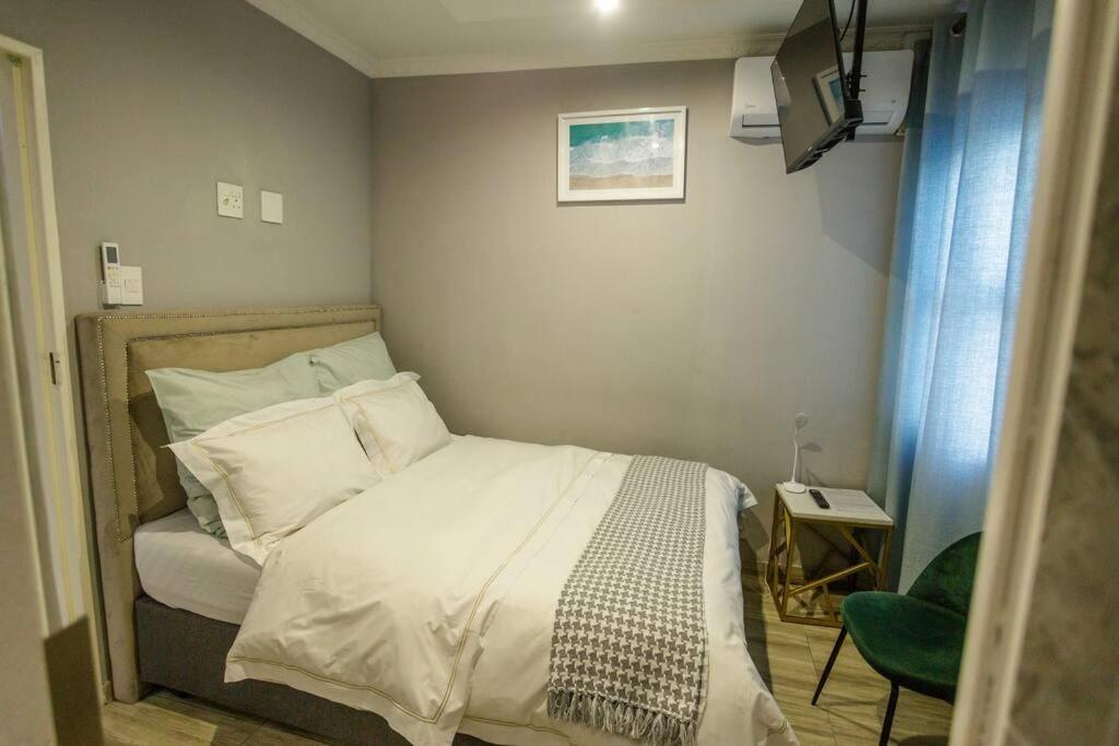 Cozier Glitz Villa เคปทาวน์ ภายนอก รูปภาพ
