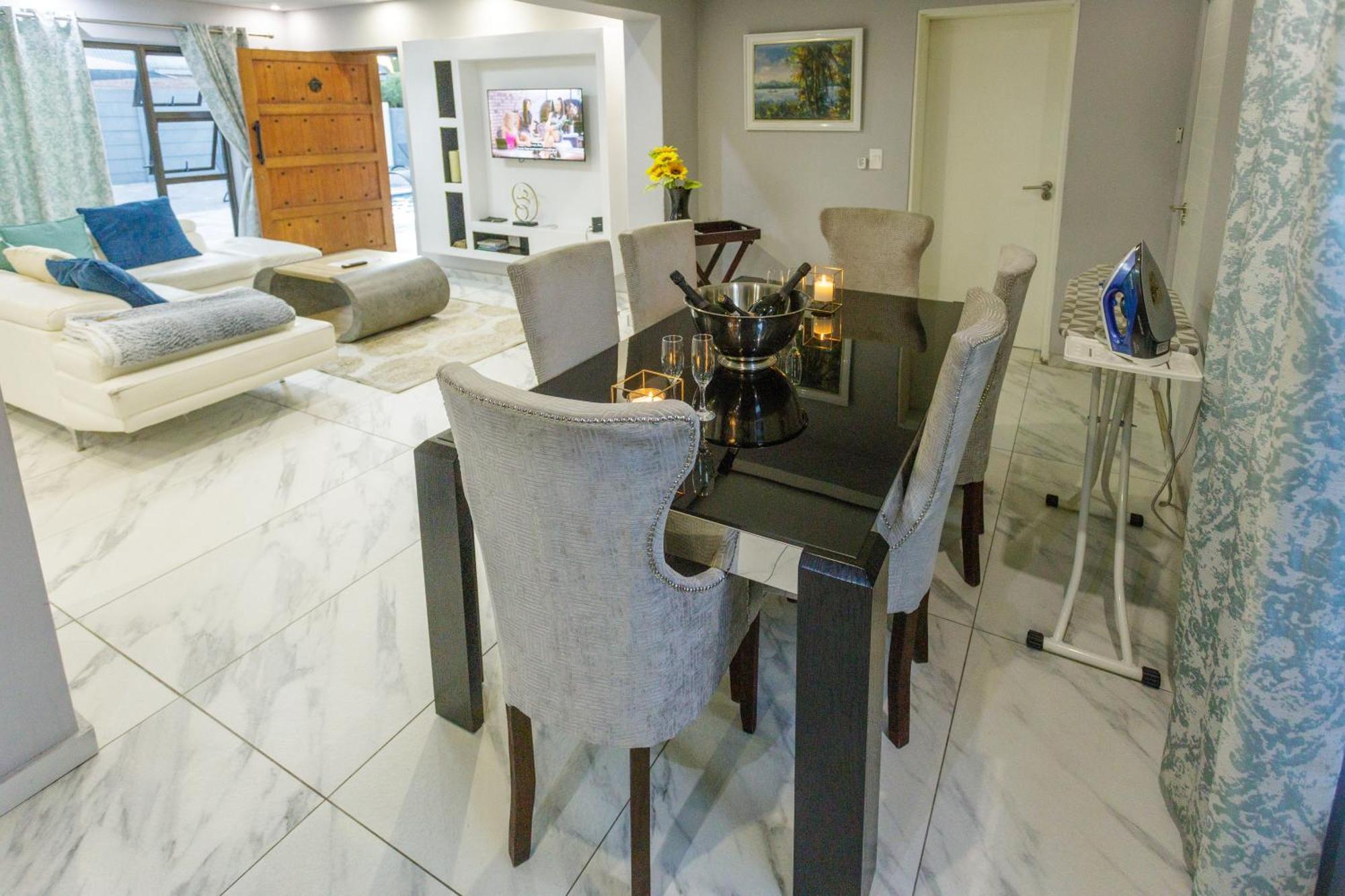 Cozier Glitz Villa เคปทาวน์ ภายนอก รูปภาพ